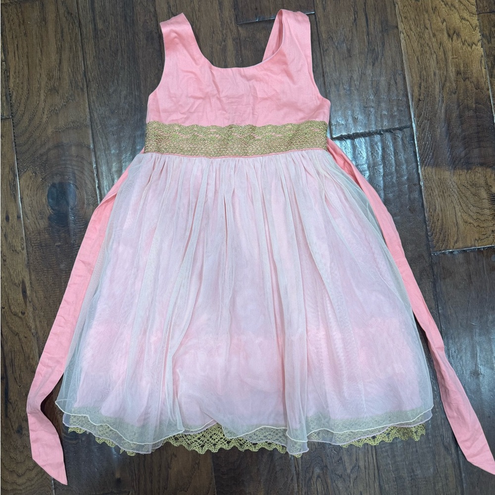 Well Dressed Wolf Monaco Mini VGUC size 8